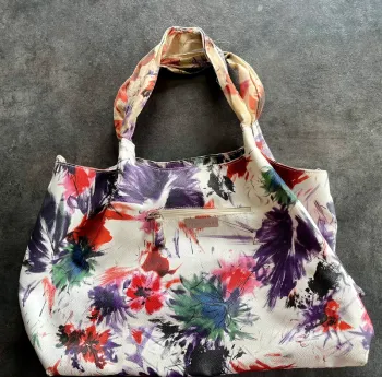 Sac à main fleuri