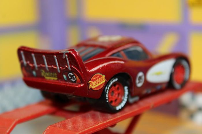 Disney Pixar cars Flash Mc Queen - photo numéro 5