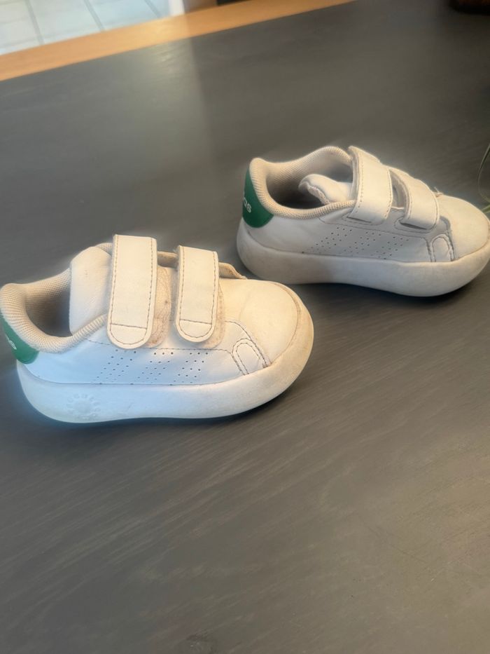 Baskets Adidas Stan Smith – Taille 22 - photo numéro 4