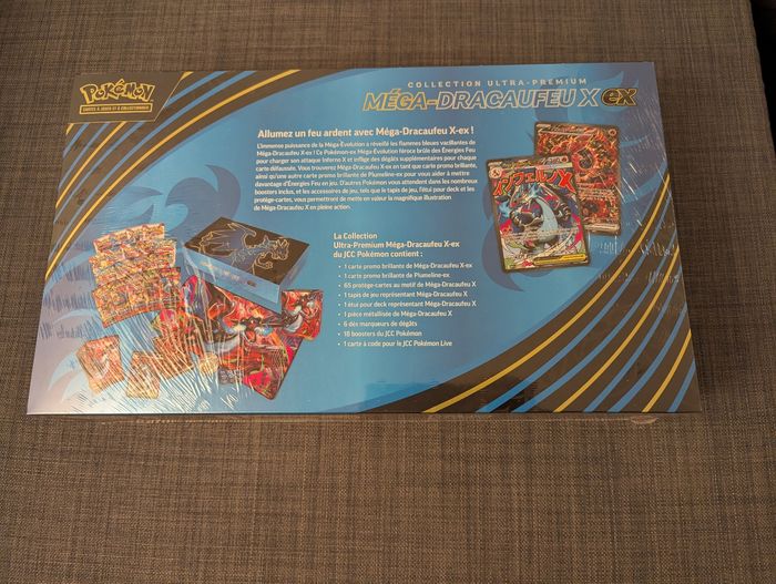Coffret Pokémon Ultra Premium Collection (UPC) Mega Dracaufeu Ex - photo numéro 2