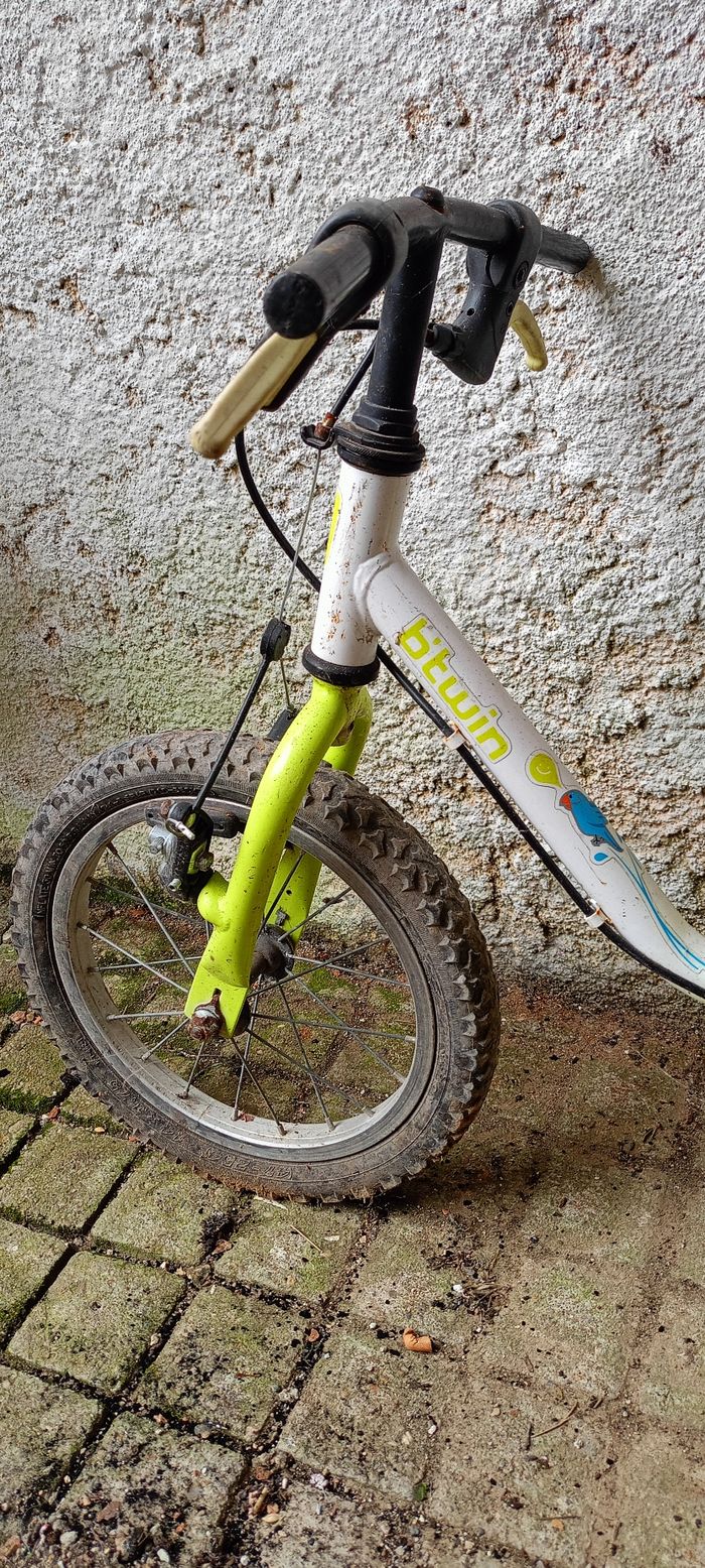 Vélo enfant - photo numéro 2