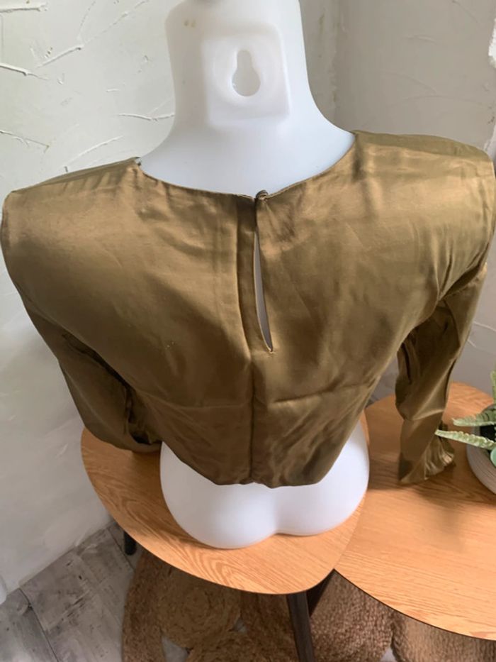 Top court Zara manches longues taille S - photo numéro 3