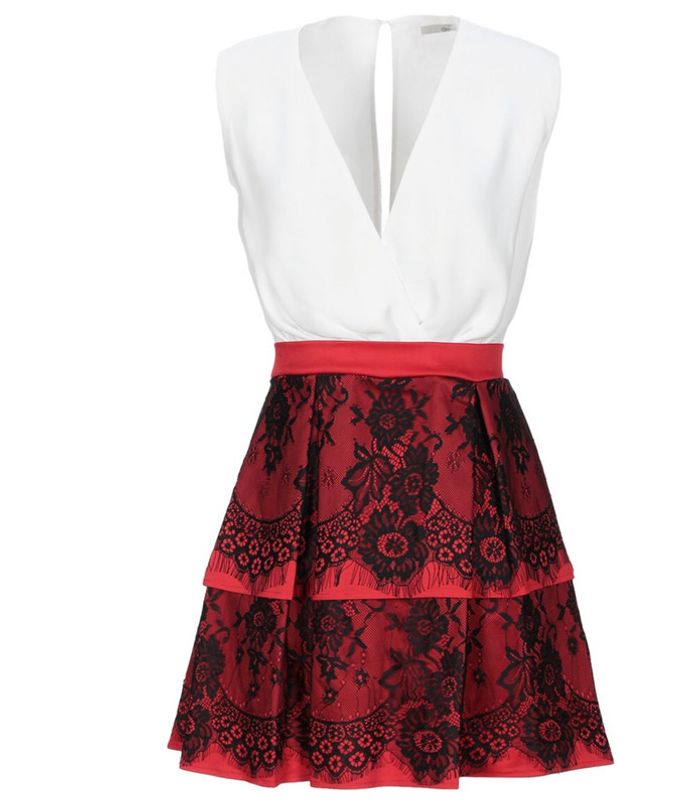 Robe avec dentelle - photo numéro 2