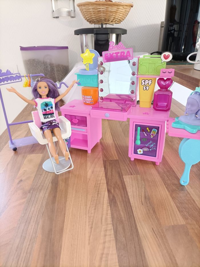 Coffret extra studio de mode Barbie