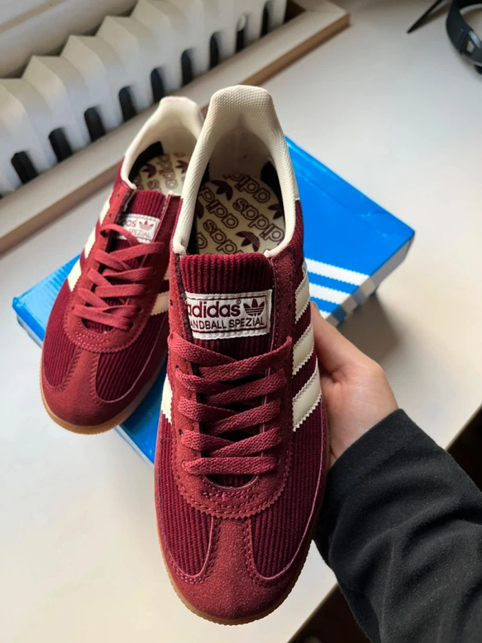 Adidas Handball spezial Bordeaux 41 - photo numéro 4
