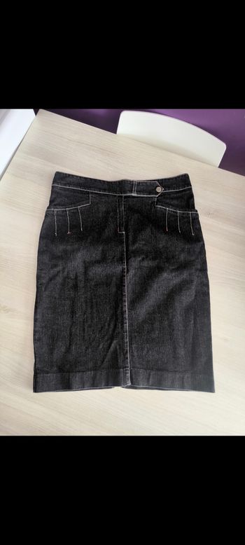 Jupe noire en jean taille 40