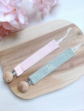 Attache tétine personnalisée 