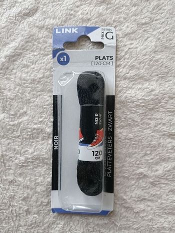 1 paire de lacets plats de 120cm