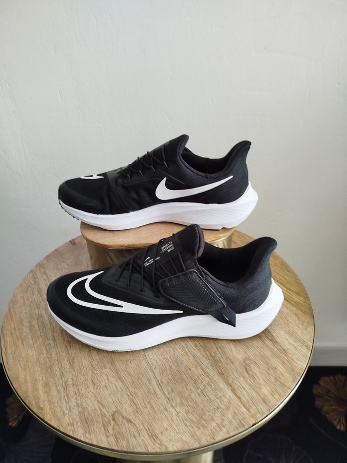 Baskets Nike T 40