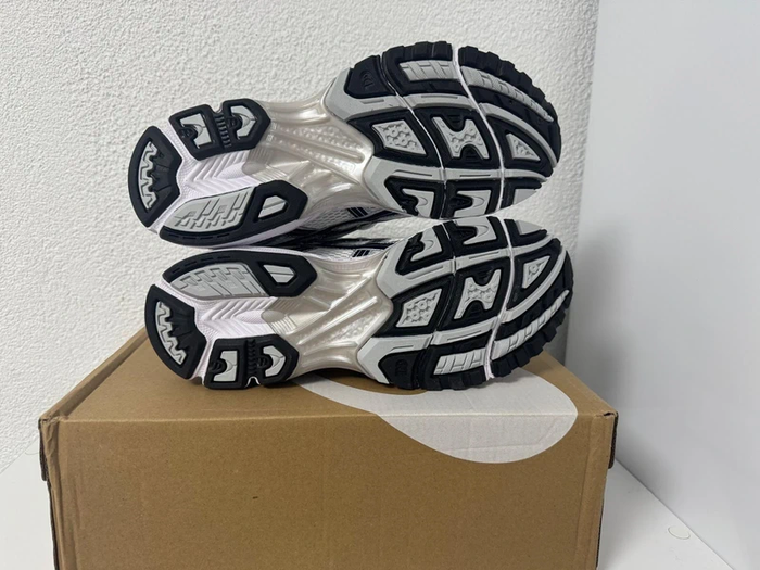 Asics Gel-Kayano 14 Bleu 43.5 - photo numéro 5