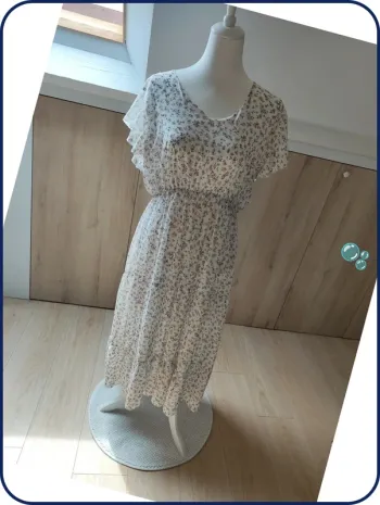 Robe fleurie/ taille L-XL