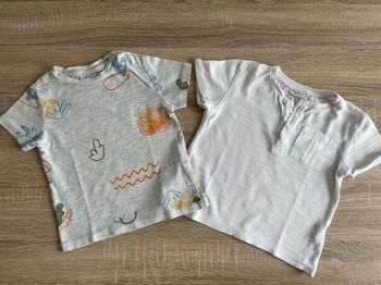 Lot 2 t-shirt OVS 18/24 mois