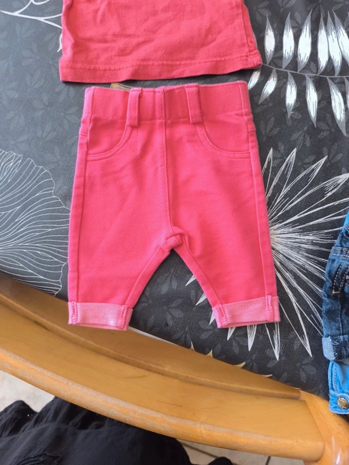 Lot vêtements bébé fille 1 mois - photo numéro 2