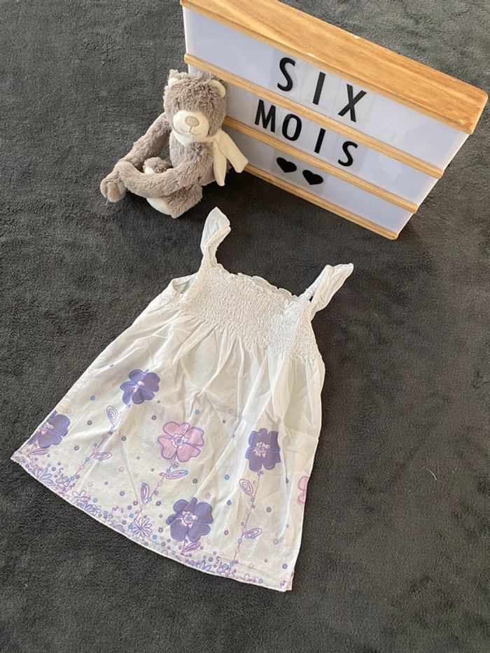 Robe 6 mois - photo numéro 2