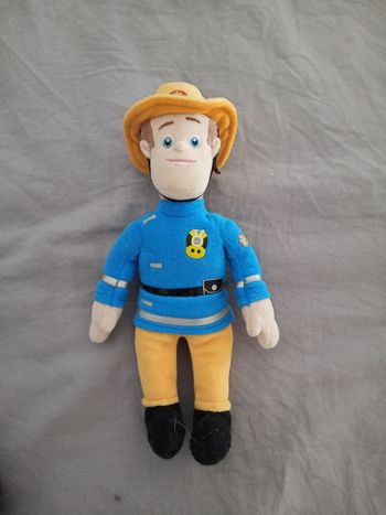Petite peluche " Sam le pompier "