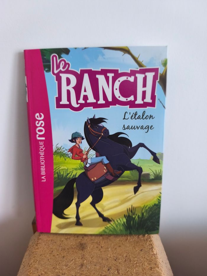 Lot de 4 livres "le ranch"