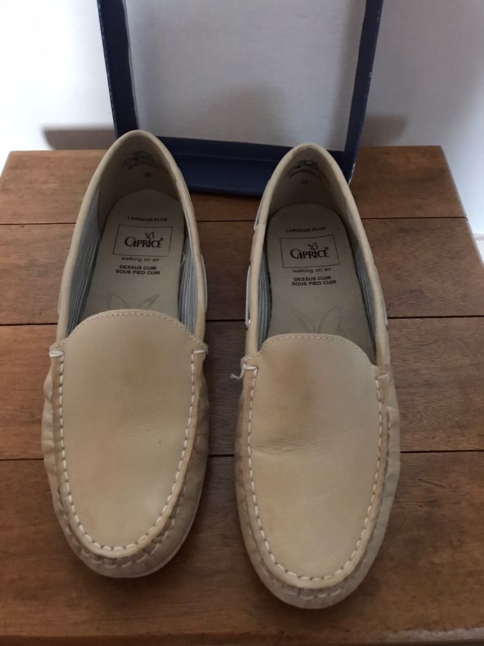 Mocassins femme cuir beige, confort, semelle antidérapante, marque Caprice, taille 38 - photo numéro 2