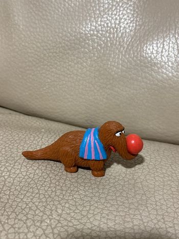 Vintage Sesame Street Mr. Snuffleupagus avec ballon de plage