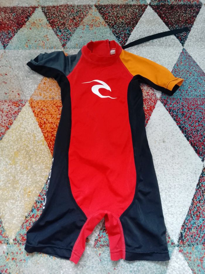 Combinaison de plage protège soleil rip curl 3 ans