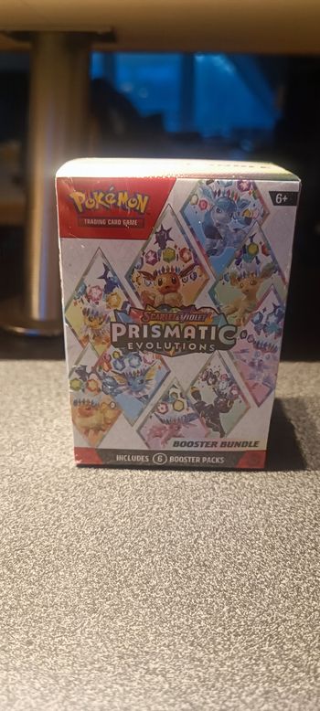 Pokemon Prismatic évolutions 