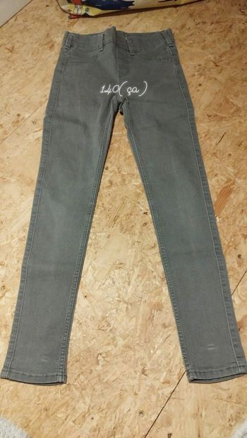 Pantalon / jeans fille 10 ans