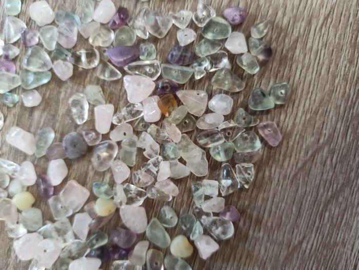 Lot de pierres naturelles "chips" assorties pour bijoux DIY (29 g) - photo numéro 5