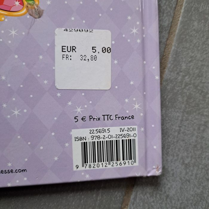 Les fraisi princesse la belle au boi dormant - photo numéro 3