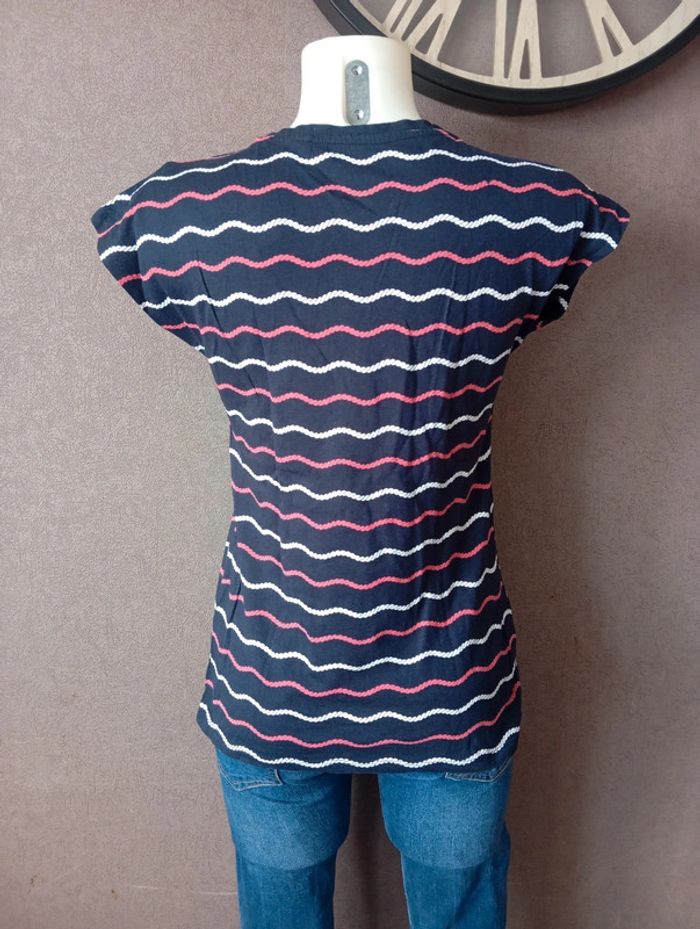 T-shirt taille XS c&a - photo numéro 2