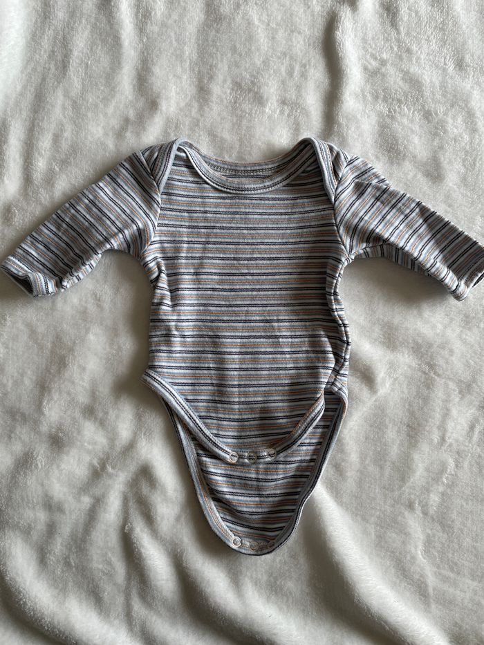 Body 1 mois