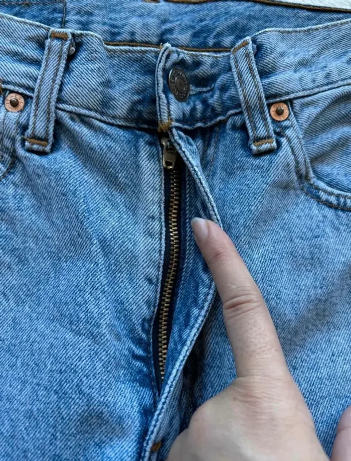 Jean Lévis 534 vintage 90s bleu clair taille haute coupe droite fuselé slim taille X/34 rare - photo numéro 8