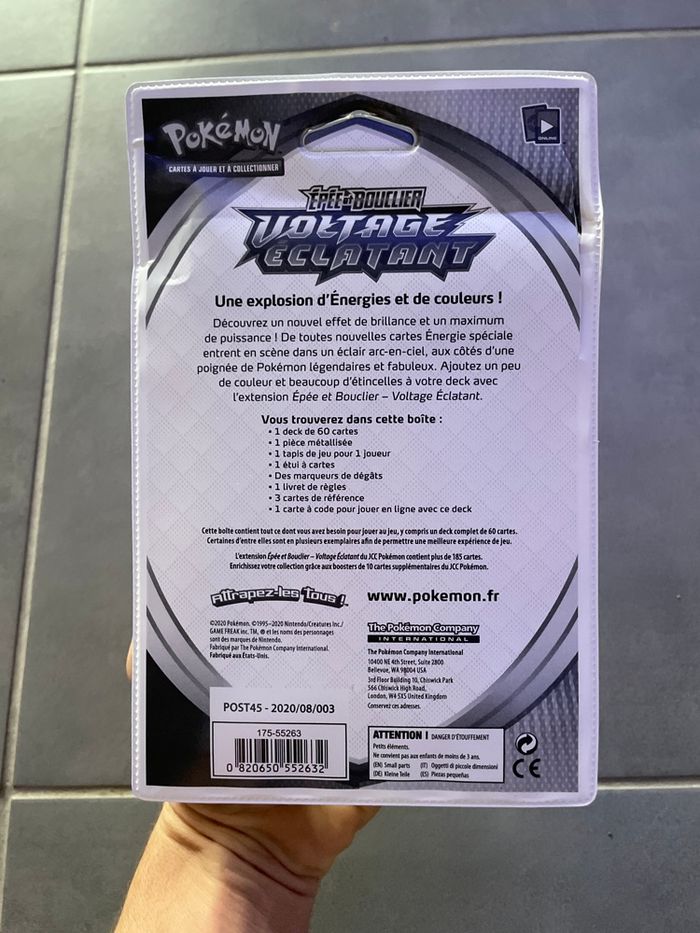 Neuf deck dracaufeu voltage éclatant scellé - photo numéro 2