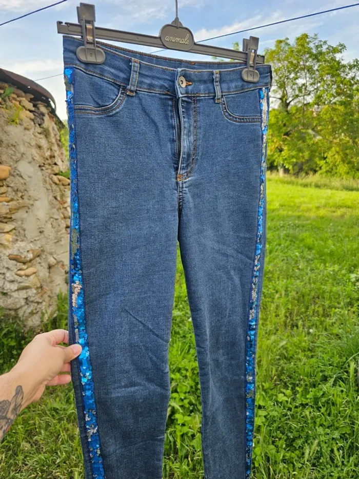 Jean bleu avec. Sequin /femmet taille m - photo numéro 6
