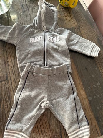 Survêtement Hugo boss 6 mois 