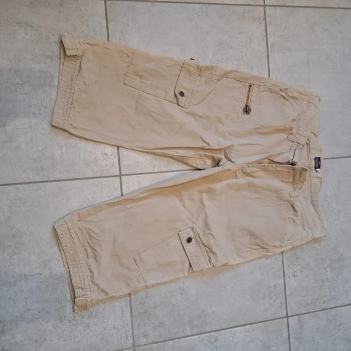 Short jeans qui arrive aux genoux - photo numéro 2