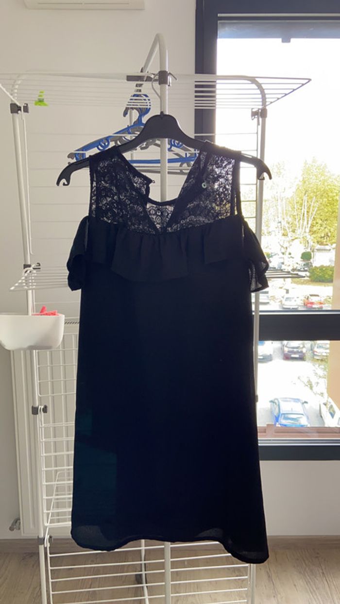Robe noire - photo numéro 2