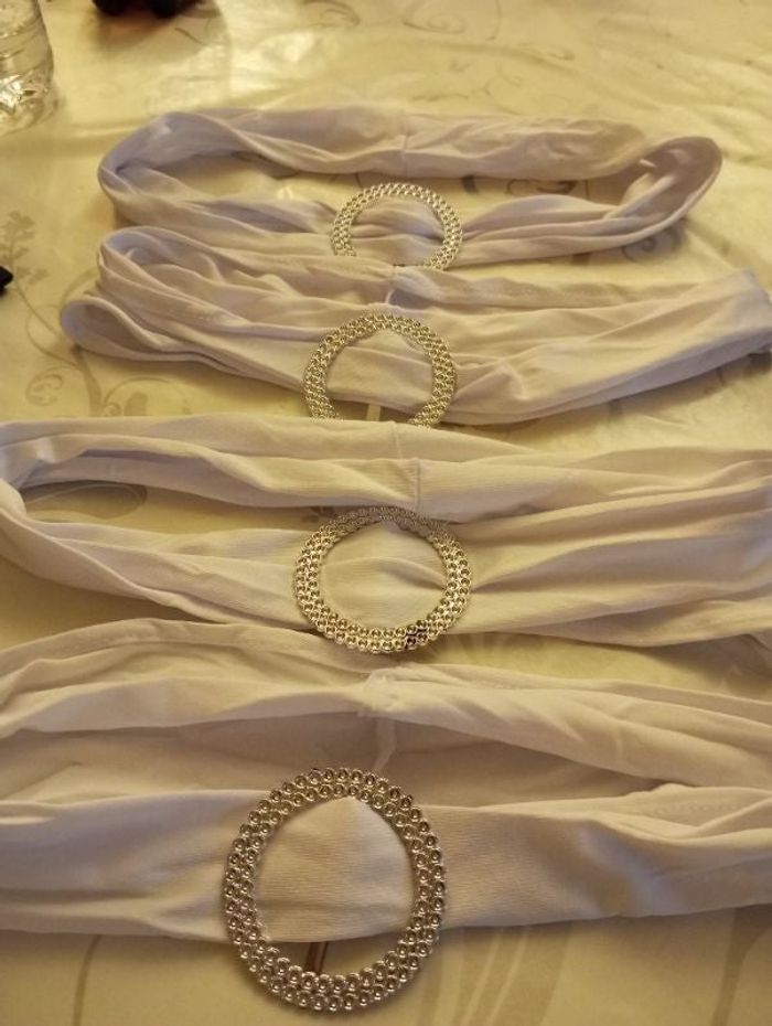 Lot de 4 attaches chaise