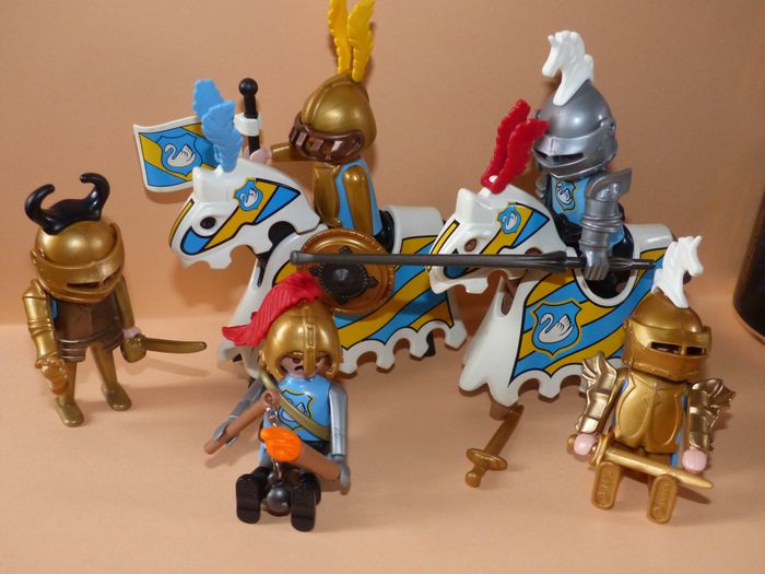 Lot playmobils chevaliers de la licorne - photo numéro 3