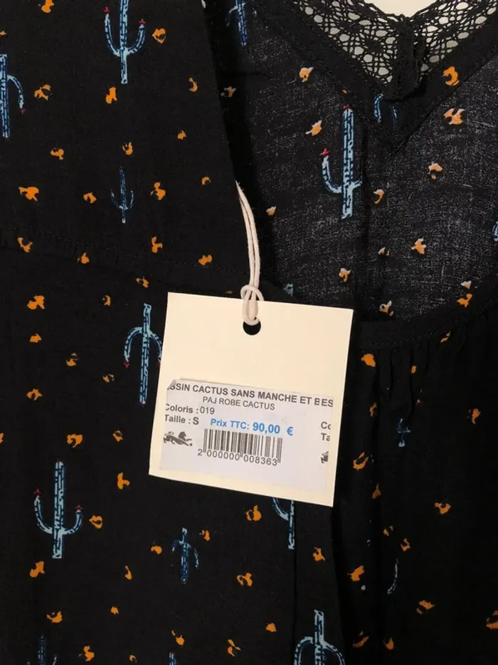 Robe droite noire à motifs cactus bleus, neuve avec étiquette PAJ taille S - photo numéro 10