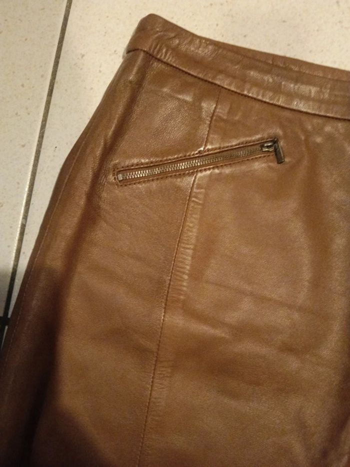Mini-jupe en cuir taille 40 - photo numéro 3