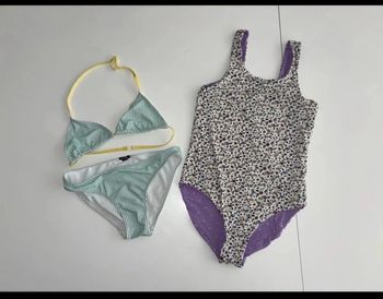 2 maillots de bain 12 ans