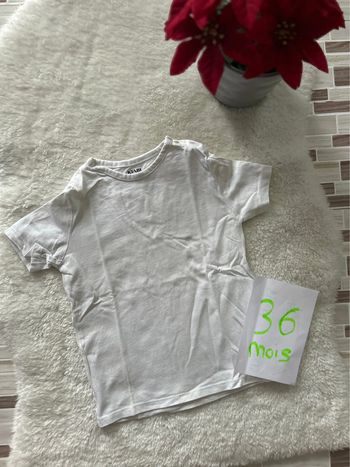T-shirt ~ Kiabi ~ 36 mois