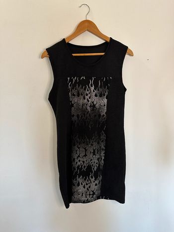 Robe taille 40/42 noir et argenté