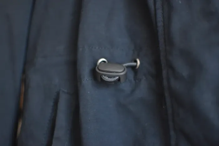 Doudoune Superdry en taille 34 - Bon état - photo numéro 4