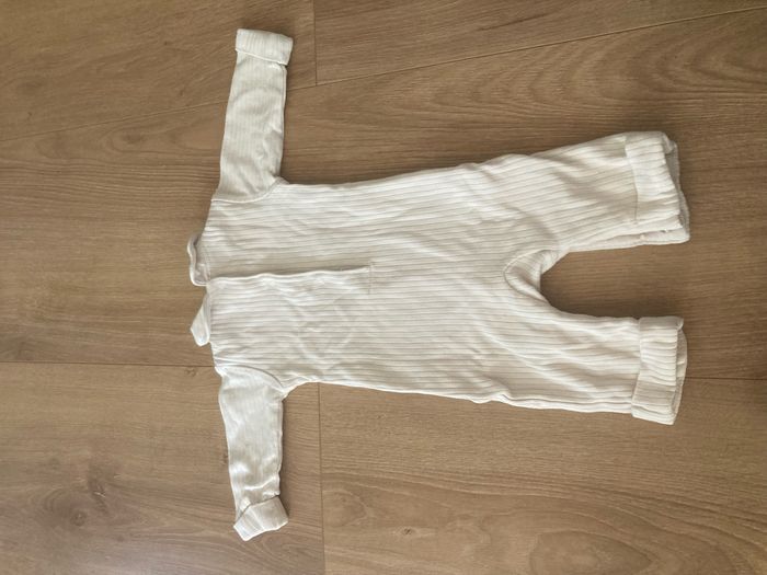 Tenus 3 mois - photo numéro 2