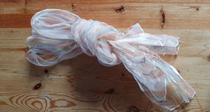 Echarpe transparente - photo numéro 2