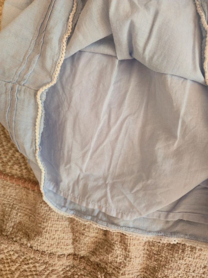 Robe bleu ciel et blanche broderies dentelle avec bandeau kiabi 2 ans 100% coton - photo numéro 4