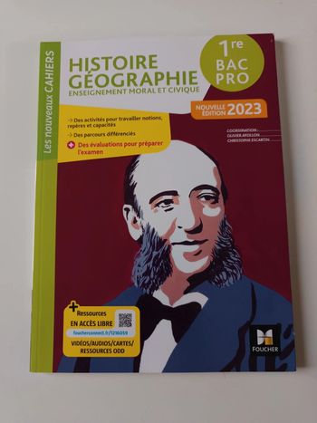 Cahier activité histoire géo EMC 1er bac pro