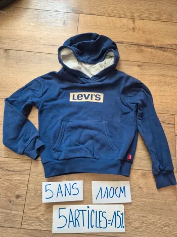 Pull à capuche rose Levi's – 5 ans / 110 cm