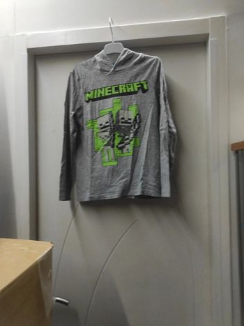 Tee shirt garçon a capuche 11 ans