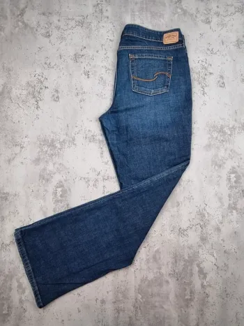 Jean Levi’s Signature Mid Rise Bootcut – Taille 48 Femme